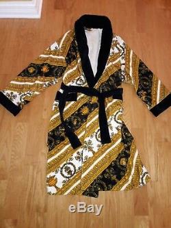 Authentic Versace Heart Baroque Bathrobe In Gold, ZACP00008, Size XL