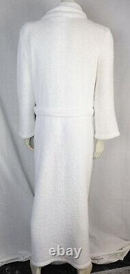 Bathrobe Mgm Grand Villas. Hotel Chenille White Breathable Unisex Look