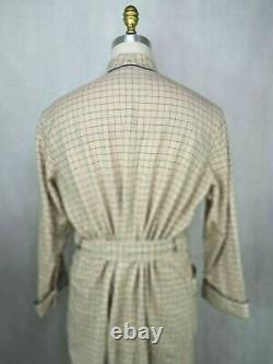 Daniel a. Hanson Beige With Red & Blue Geometric Made in England Bath Robe XL