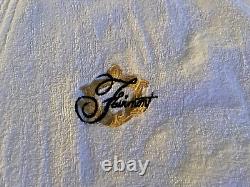 Fairmont BATH/SPA Robe Unisex (OSFA) Thick/White CLEAN & Ready-to-Wear