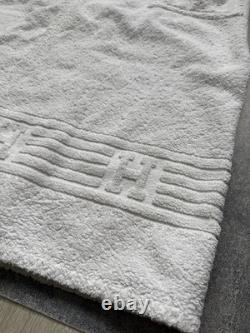 Hermes Paris White Shawl Collar Terry Cotton Full Length Bathrobe Men's Medium