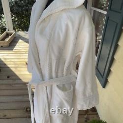 Lloyd England Sz Small Bathrobe White Geometric Thick Cotton Handmade Vintage