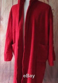 Marlboro Collection Men Women red christmas bath Robe Size XXL collectibles EUC