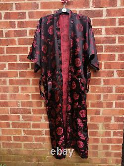 Marthas 100% Silk Oriental Pattern Bath Robe size XL