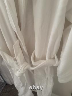 Matouk HS052-MLROB-WHITE MEDIUM/LARGE BATHROBE