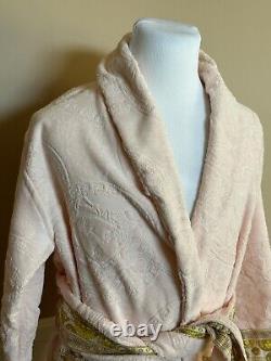 NWT $1500 Versace Medusa Cotton Terry Bath Robe Rose Medium ZACJ00008