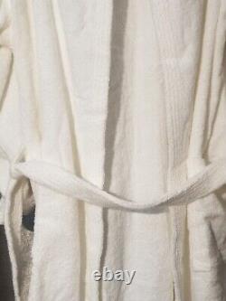 Nefertari Hooded Bathrobe Womem Men 100% organic Egyptian Cotton (High Quality)