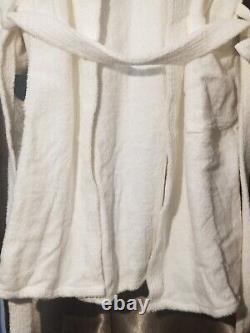 Nefertari Hooded Bathrobe Womem Men 100% organic Egyptian Cotton (High Quality)