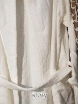 Nefertari Hooded Bathrobe Womem Men 100% organic Egyptian Cotton (High Quality)