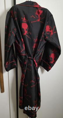 New & Lingwood Royal Skull Dressing Gown Heavy Silk Gown. Xl. Rare Pattern