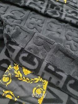 New VERSACE Embroidered Logo Baroque Bathrobe Size L, Missing Robe Tie