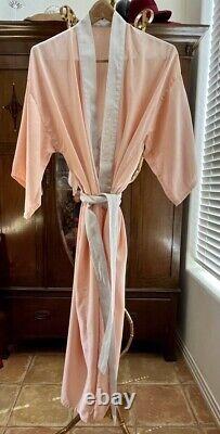 RARE La Mamounia Hotel Marrakech Morocco Francesco Smalto Zucchi Italy Bathrobe
