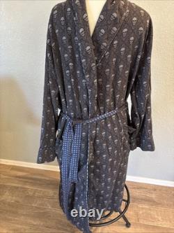 Robert Graham Mens S/M Gray Skeleton Robe Belted Bathrobe