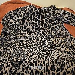 Roberto Cavalli WILD JAGUAR bathrobe. Worn 2 or 3 times. Large