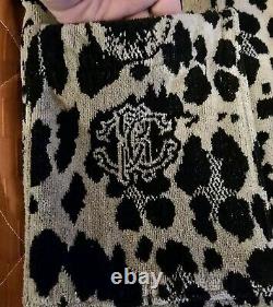 Roberto Cavalli WILD JAGUAR bathrobe. Worn 2 or 3 times. Large