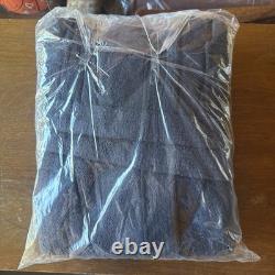 SOLD OUT ONLINE Shinola Hotel Detroit Robe Luxury Navy Bathrobe NEW IN PACKAGING