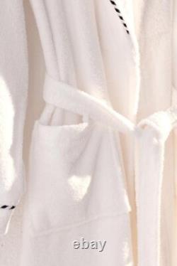 Shawl Collar Unisex 100% Cotton Bathrobe and Towel (50X90 cm)