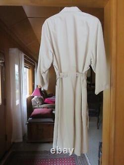 Stylish BELLAGIO Bathrobe Terry Cloth with Polyester Shell + 3 Outer Pockets