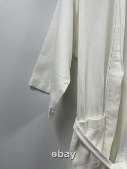 The Ritz-Carlton Cotton Waffle Knit Bath Robe White One Size NWOT