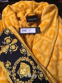 VERSACE BATHROBE MEDUSA Unisex home New in Box ORIGINAL AUTHENTIC ITALY 1 left