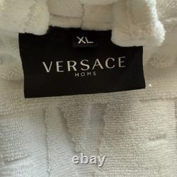 VERSACE Home Baroque Bathrobe AOP Logo White Gold Barocco Print Size XL