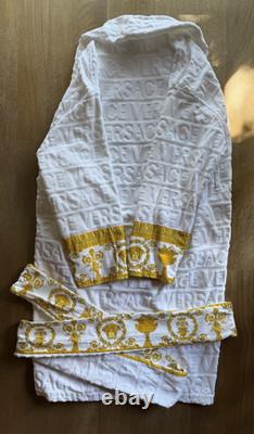 VERSACE Home Baroque Bathrobe AOP Logo White Gold Barocco Print Size XL