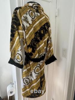 Versace I? BAROQUE Print Bathrobe