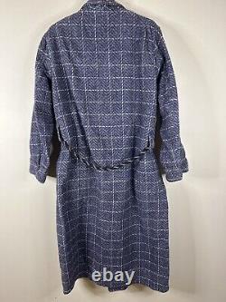 Vintage Beacon Blanket, heavy Blue bath robe