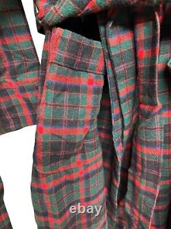 Vintage PENDLETON Red Wool Tartan Plaid Belted Bathrobe Men's Size Medium