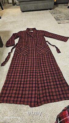 Vtg Pendleton Wool Bath Robe Mens XS, Belt Tie, Blue Red Plaid, Christmas, USA