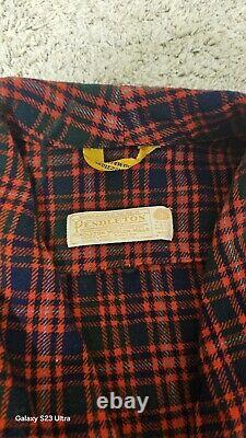 Vtg Pendleton Wool Bath Robe Mens XS, Belt Tie, Blue Red Plaid, Christmas, USA