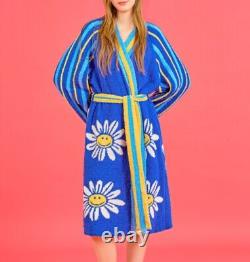Wiggle Wiggle Classic Smile Lounge Long Bathrobe Night Fluffy Soft Dressing Gown