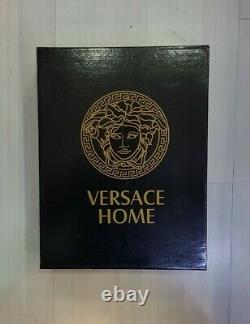 With Home Box New Versace BAROQUE Bathrobe size M Luxury Robe Medusa Pattern