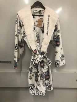 Wizarding World of Harry Potter Hogwarts Platform 9 3/4 Bathrobe UNISEX- Small
